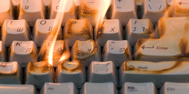 ネット炎上とは
